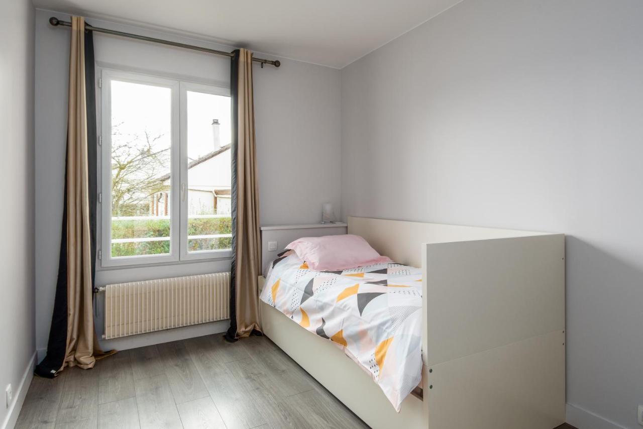 2 Bed House Near Disneyland Paris Montry Εξωτερικό φωτογραφία